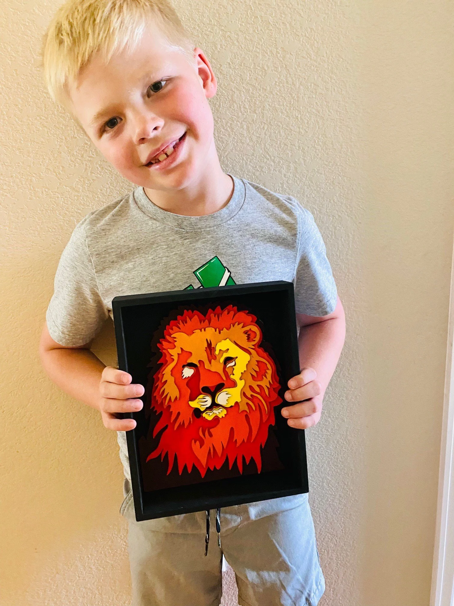 The Mighty Lion - Paint & Puzzle Kit — THE ABSTRACT ATHLETE